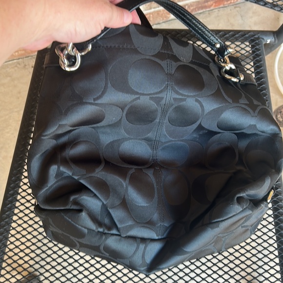 COACH Signature C Medium Black Hobo Satchel/Shoulder Bag đź’Ľ - Picture 10 of 16